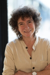 Jeanette Winterson endorses English Studies